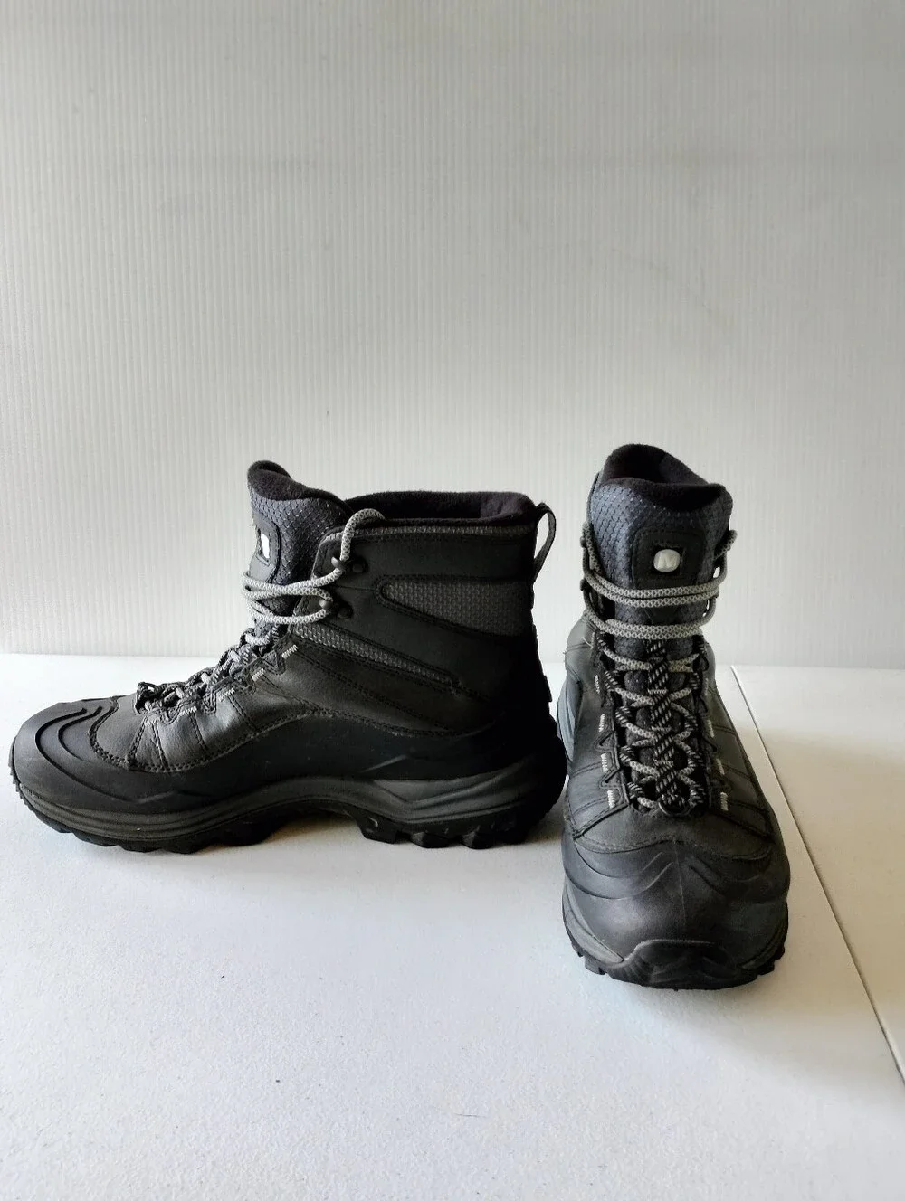 Merrell Thermo Chill Mid Black Waterproof Boots Insulated Snow Hiking 10.5